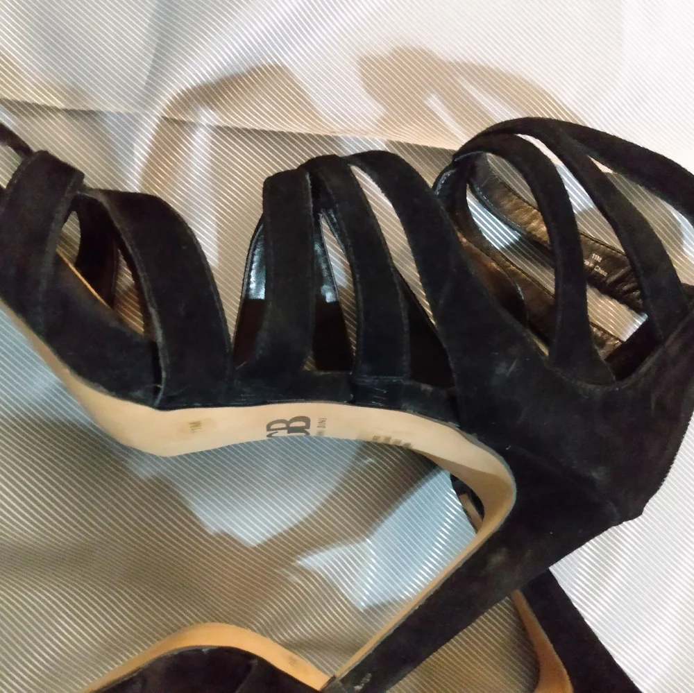 Gianni Bini Black Strappy Heels NWOT - Picture 3 of 5